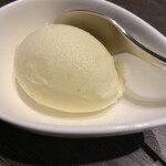 Teuchi Soba Kakyoan - Dessert