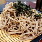 そば政 - 噛みごたえのあるそば