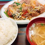 お食事の店でいご - 料理写真:レバー炒め定食　¥750-
