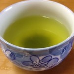 ラーメン幸楽 - 2013/12/23　寒い日ですので、お茶が出て来ました！