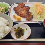 233441764 - 本日の日替りランチ（トンテキ）