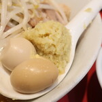 ラーメン二郎 - ショウガ半分