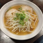 担々麺専門店 登雲 - 醤油ラーメン　もやしおおい