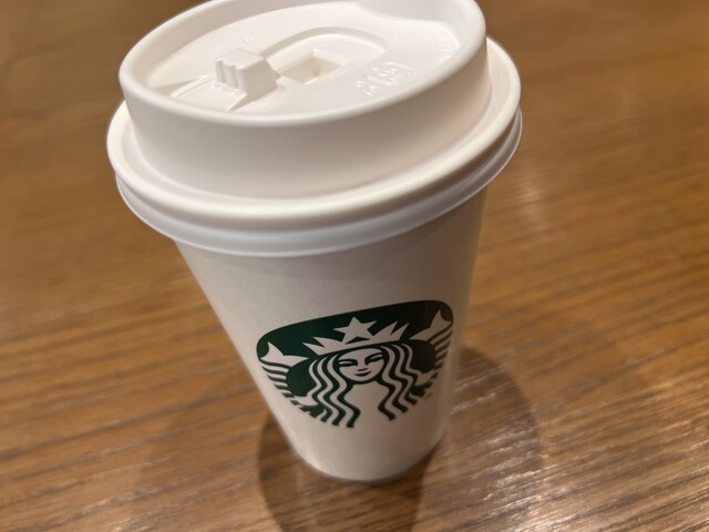 STARBUCKS COFFEE Umedaheppu Faibu Nanakaiten photo 3