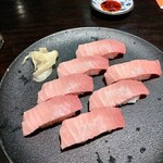 元祖から揚げ 鳥忠 - 中トロ寿司（1,180円）