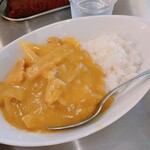 竹岡式ラーメン まる竹 - 黄色い半カレー（450円）