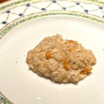 蒼 - 元々、渡り蟹も味が濃くて大好きです。
      半生の卵を加えて「おじや」ですと？
      もう、完全に骨抜きです…
      そして、お代わりしました(^^)