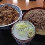 吉野家 - 牛丼大盛りと蕎麦セット