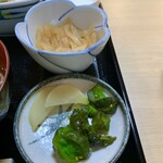月小路 - 小鉢と漬物