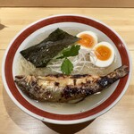 鮎ラーメン+ - 