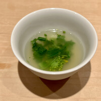 鮨 はしもと - 魚アラと貝の出汁　菜の花