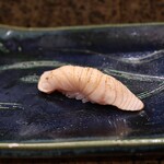 にぎり鮨 一五〇 - 炙りサーモン