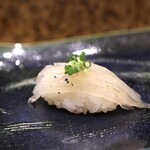 にぎり鮨 一五〇 - 白魚