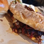 T's BBQ - キューバサンド（アップ）