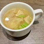 タベルナ イル・ピアット - お肉と根菜のスープ