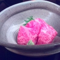 にくの匠 三芳 - サーロインのお造りは意外にスッキリ♪