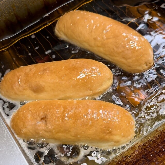 あげパンDEナイト （あげパンデナイト） - 九州工大前/パン