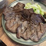 牛タン塩焼 テールスープの店 べこ虎 - 