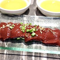 焼肉SEJONG 栄店 - 新鮮上レバー焼き