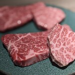 完全個室焼肉 GYU - 