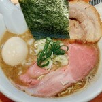 焼きあご煮干しらぁめん はなかぜ - 特製濃厚らぁめん(¥1,320),替え玉(¥180),ライス(¥150)