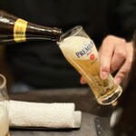 233468429 - 飲み放題のビールは瓶のみです