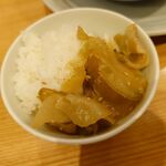 希須林 - 卓上サービスのザーサイをオン♪