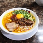 自家製麺 ら～めん かり屋 - 和風出汁カレー牛スジら～めん