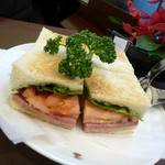 ウエスト青山ガーデン - 新メニュー：BLTサンド　\1785（ドリンクセット）