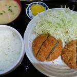 小セットにメンチ2個580円