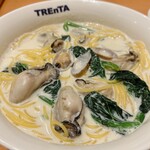 トレンタ - 料理写真:牡蠣とアサリのクリームスープ
