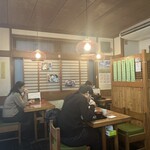 そば処　丸屋 - 店内