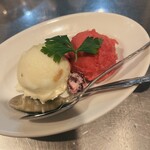 九吾郎ワインテーブル - 