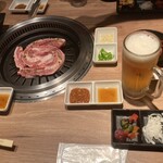 ユッケ 焼肉 生サムギョプサル 手打ち冷麺 ハヌリ - 