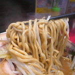 用心棒 - 湯気上げ剛麺