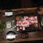 韓国料理×完全個室×テラス コリアンダイニング鶴舞 - 名物生サムギョプサル