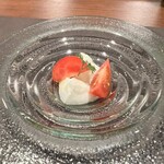 Kumazawa - 水牛モッツァレラ 佐藤果掛園さんトマト