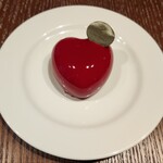 ピエール マルコリーニ - ガトークールフランボワーズ　紅茶セット　1,650円