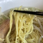 台湾料理 風味楼 - 塩ラーメン　麺リフト