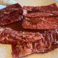 炭火焼肉 肉の匠 ひうち - 
