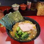 ラーメン 杉田家 - 