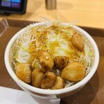 すき家 - にんにく白髪ねぎ牛丼　６４０円