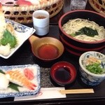 ゆうゆう - 料理写真:天ぷらおけにぎりセット