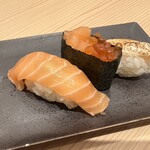 Sushi Yakitori Shukou Sushi No Wa - サーモン3貫　437円