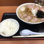 肉煮干中華そば 鈴木ラーメン店 - 