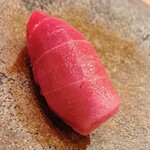 木挽町 とも樹 - 勝浦の中トロ