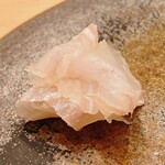 木挽町 とも樹 - 陸奥湾の鮃の真昆布〆