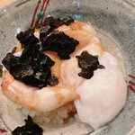 木挽町 とも樹 - 箸で押すと中からドロッと噴き出す白子