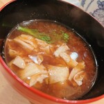 木挽町 とも樹 - 湯葉のお味噌汁