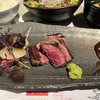 神戸牛 八坐和 阪急三宮店 - 